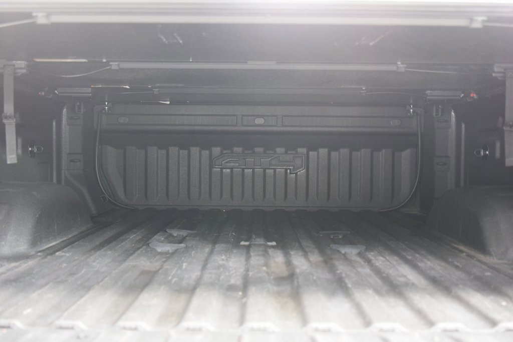 Used 2024 GMC Sierra 2500 AT4 w/ Technology Package image 21