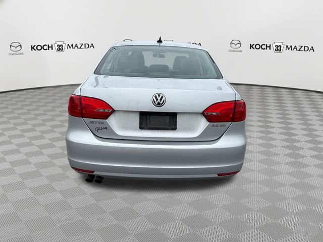 Used 2013 Volkswagen Jetta SE FWD image 6