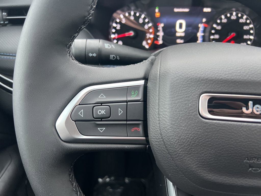 New 2026 Jeep Compass Limited image 24