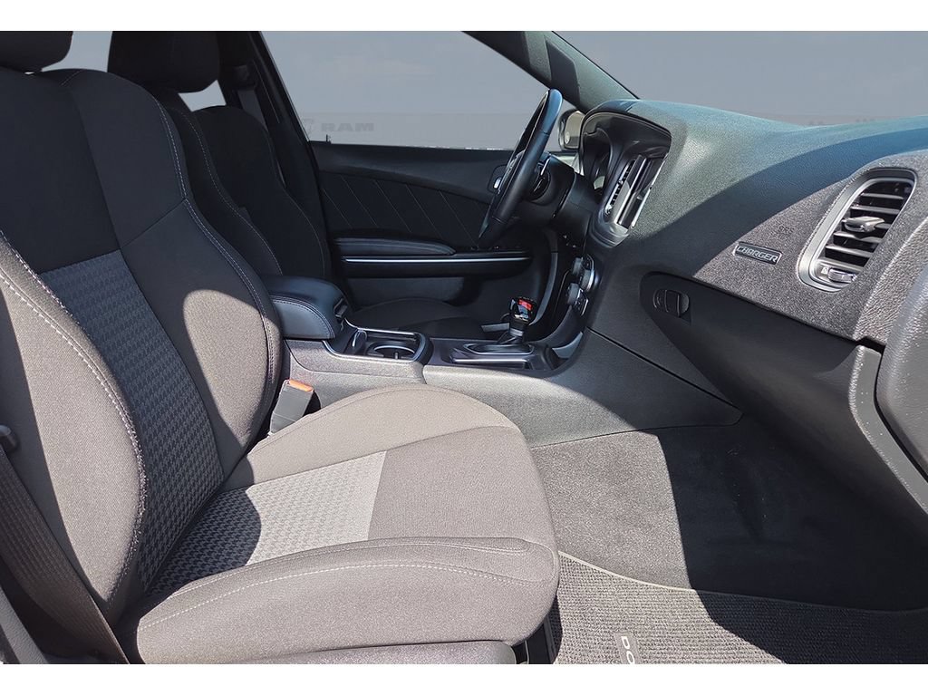 Used 2023 Dodge Charger R/T w/ Navigation & Travel Group RWD image 15