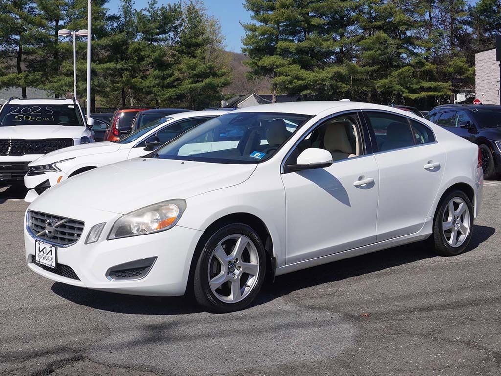 Used 2012 Volvo S60 T5 image 3