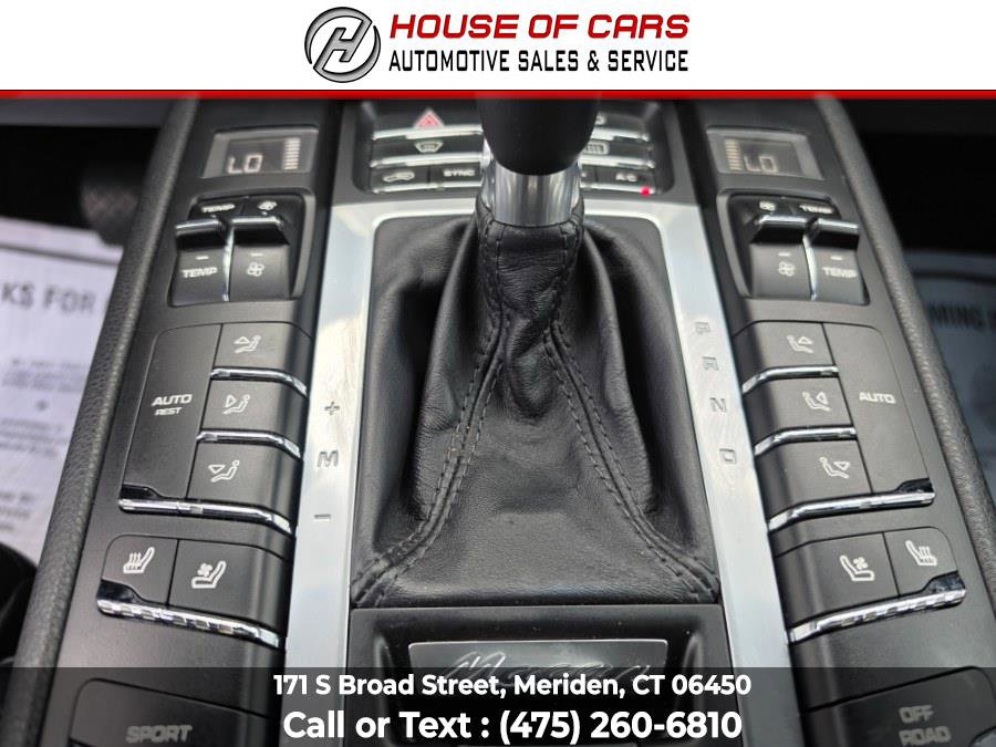 Used 2015 Porsche Macan S AWD/4WD image 34