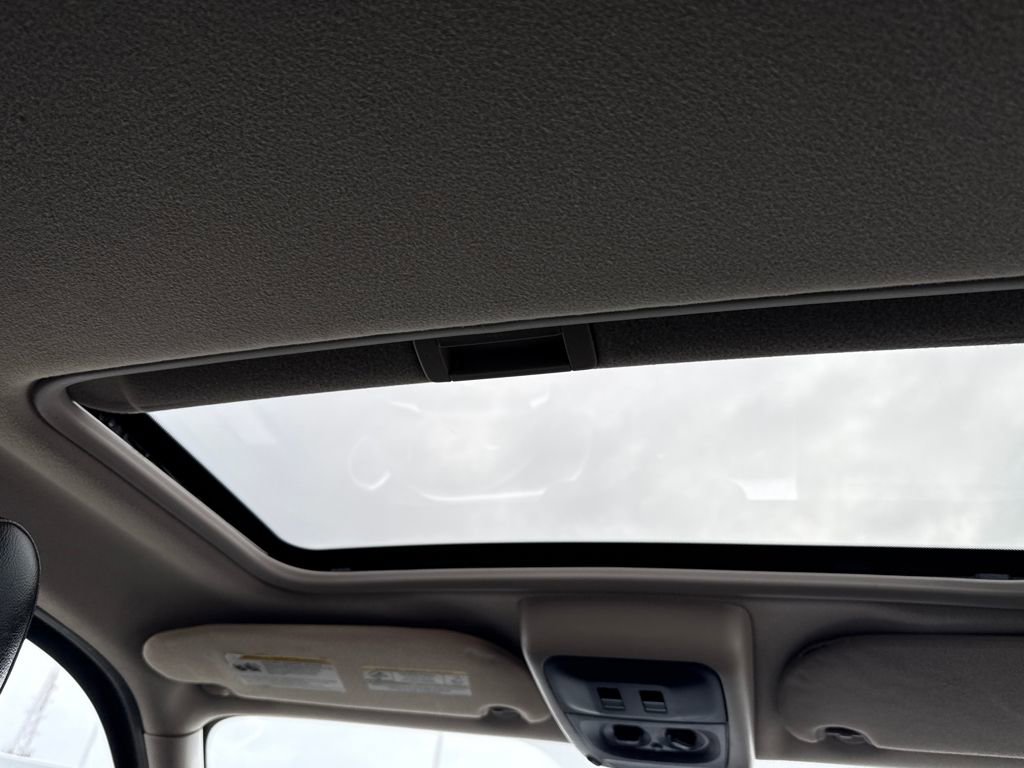 Used 2009 Mercury Mountaineer Premier image 12