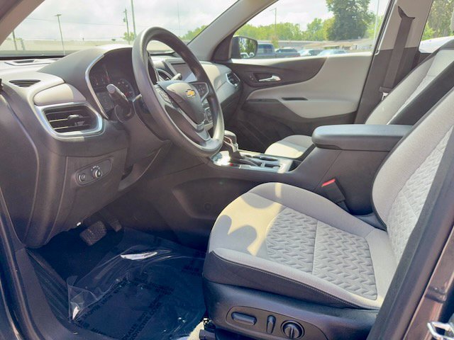 Used 2022 Chevrolet Equinox LS AWD/4WD image 13