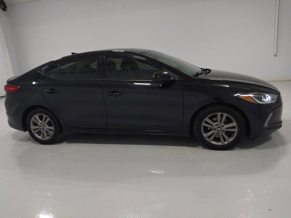 Used 2017 Hyundai Elantra Value Edition image 11