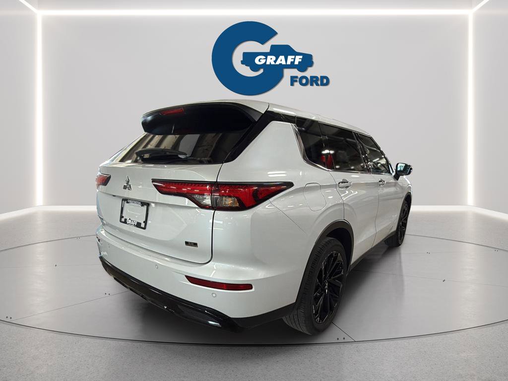 Used 2023 Mitsubishi Outlander SE Black Edition AWD/4WD image 7