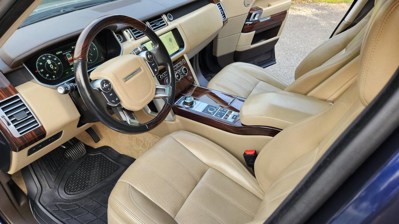 Used 2017 Land Rover Range Rover HSE AWD/4WD image 29