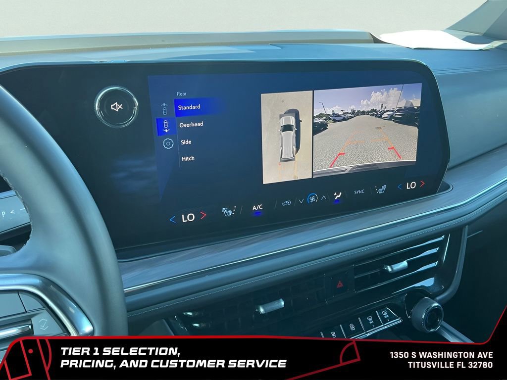 Used 2025 Chevrolet Tahoe LT AWD/4WD image 29