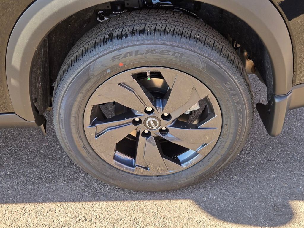 New 2026 Nissan Rogue SV AWD/4WD image 5