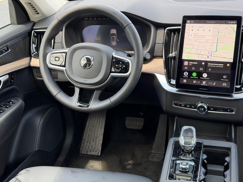 Certified 2026 Volvo XC90 B6 Plus AWD/4WD image 13