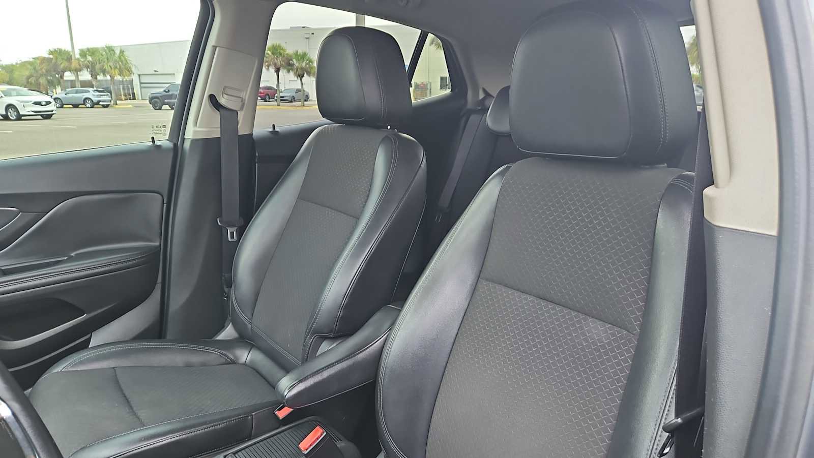 Used 2019 Buick Encore Preferred image 13