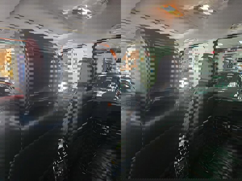 Used 2007 Land Rover Range Rover HSE image 12