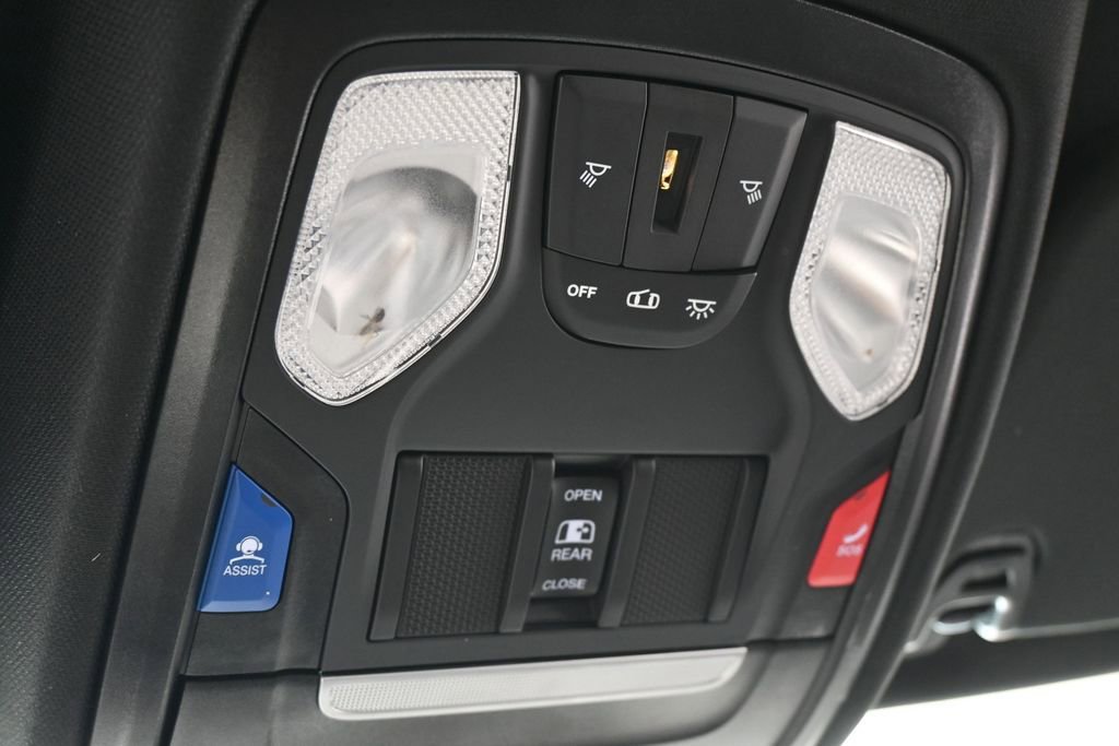 Used 2025 RAM 1500 Big Horn AWD/4WD image 24