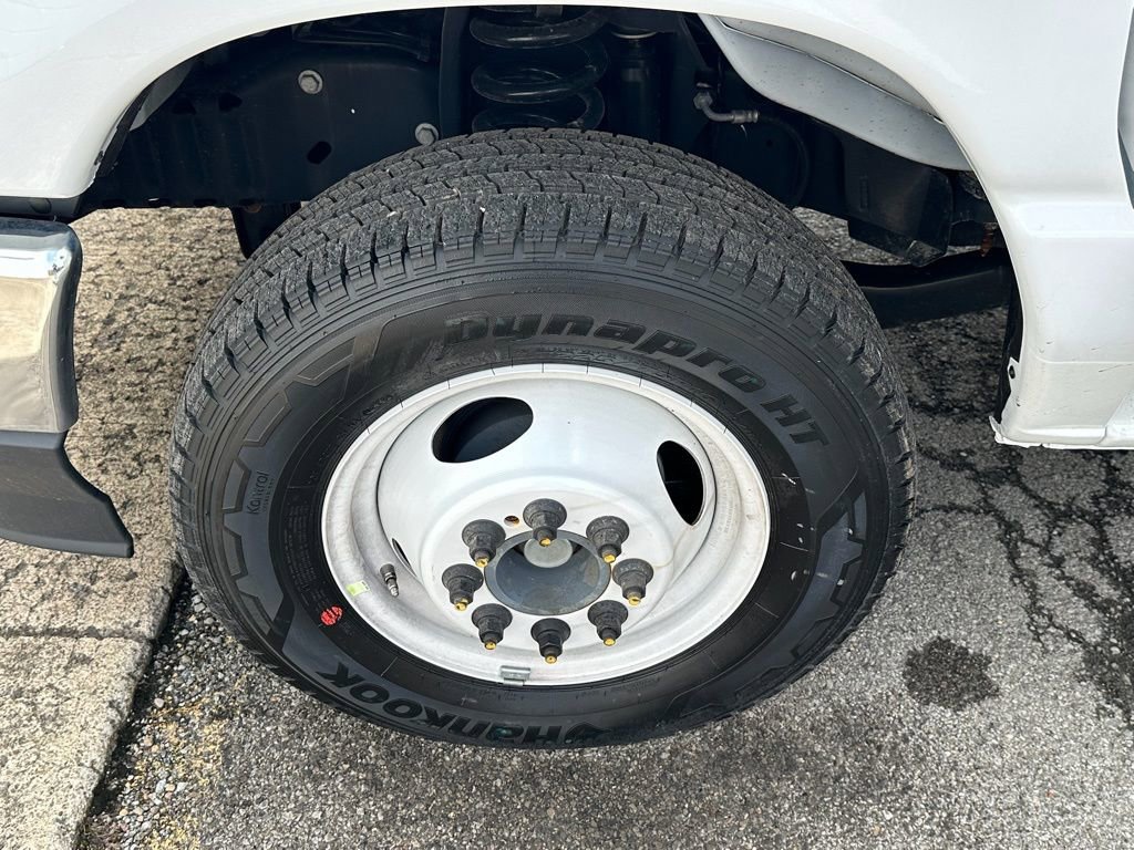 New 2026 Ford E-350 and Econoline 350 Super Duty w/ Power Equipment Group RWD image 6