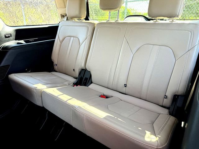 Certified 2023 Ford Expedition Limited image 24