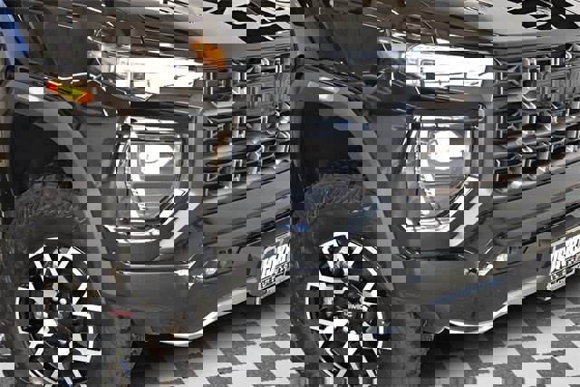 Used 2024 GMC Canyon AT4X image 15