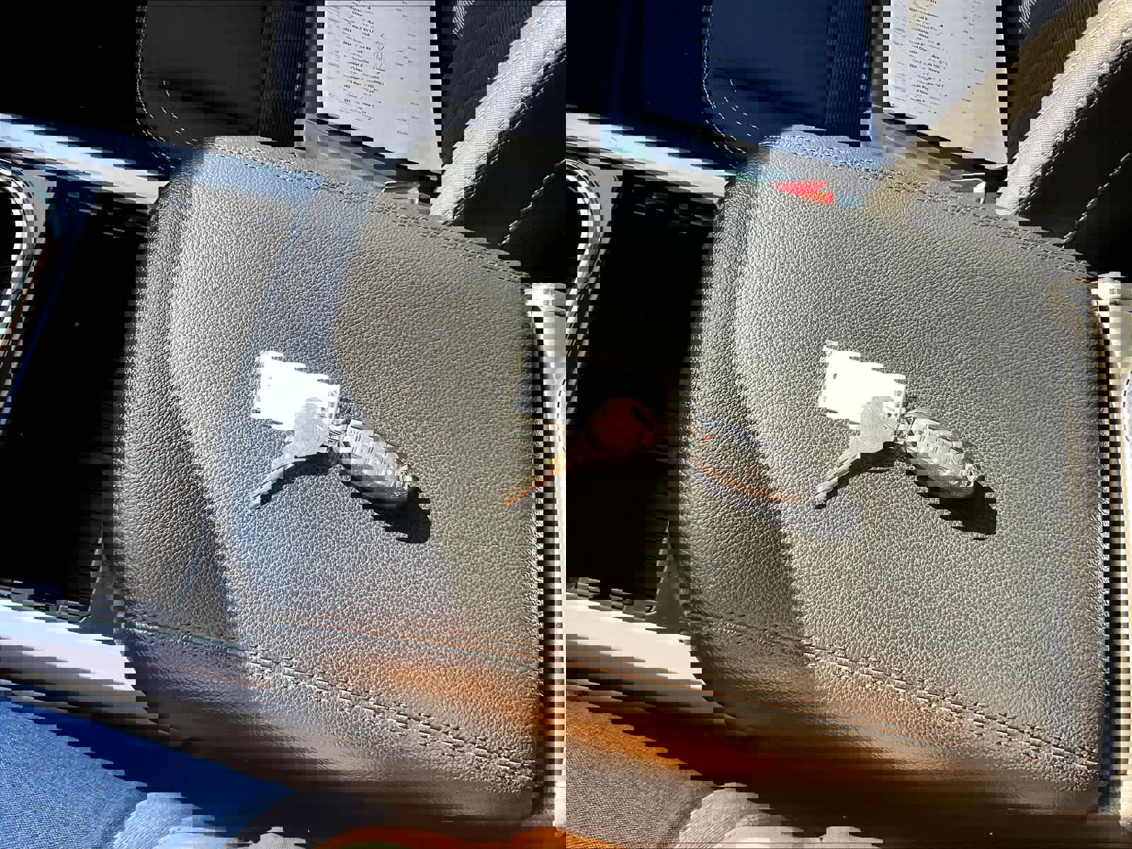 Used 2019 Nissan Titan SV w/ SV Convenience Package image 30