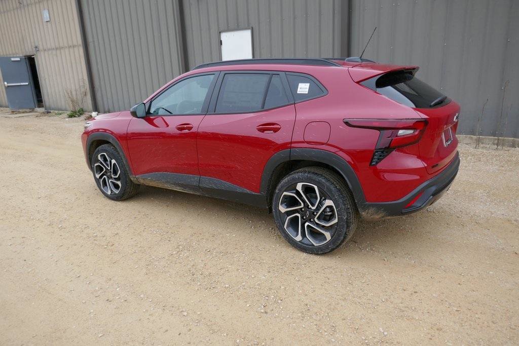 New 2026 Chevrolet Trax RS w/ Sunroof Package image 5