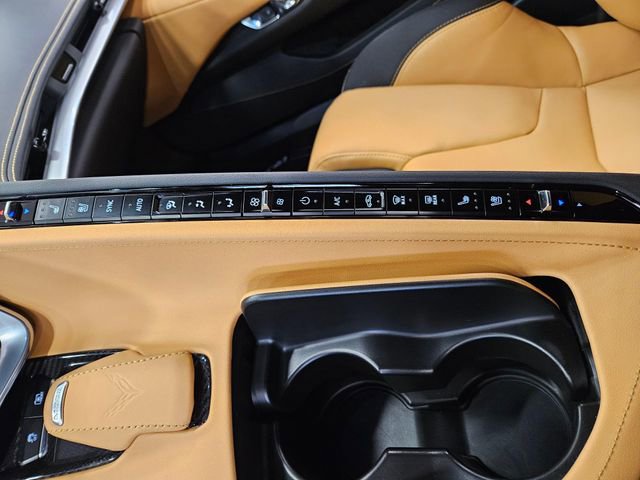 Used 2023 Chevrolet Corvette Stingray Preferred Cpe w/ Z51 Performance Package RWD image 31