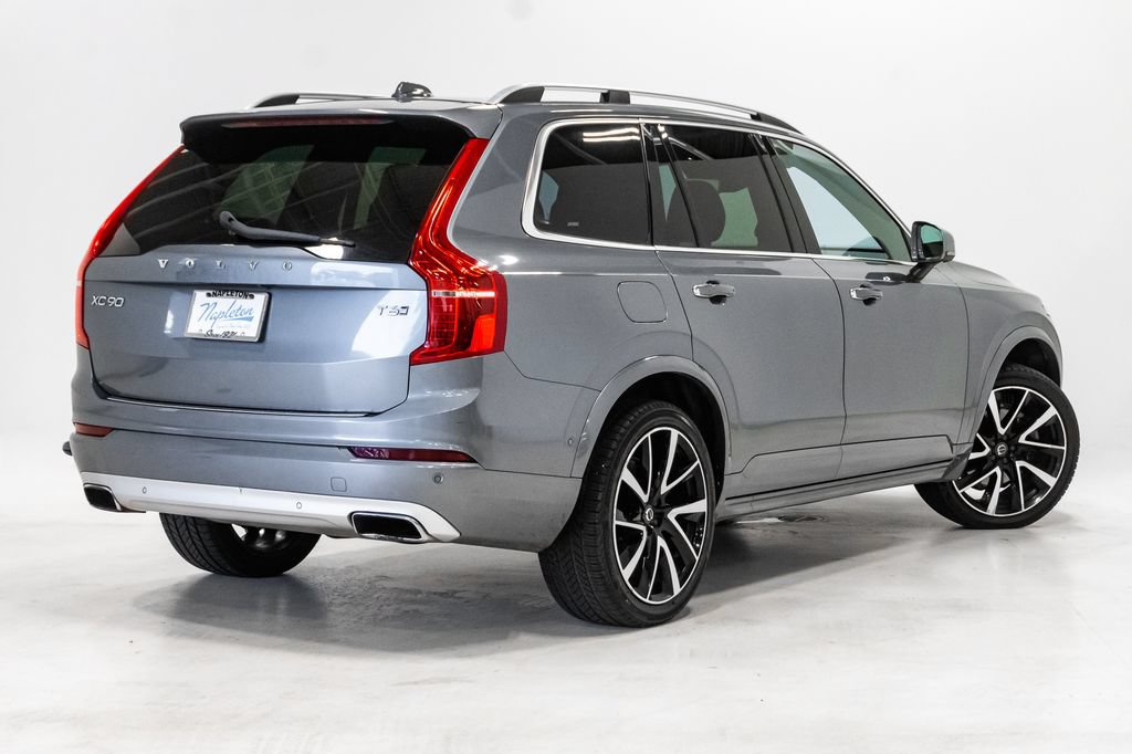 Used 2018 Volvo XC90 T6 Momentum w/ Convenience Package AWD/4WD image 30