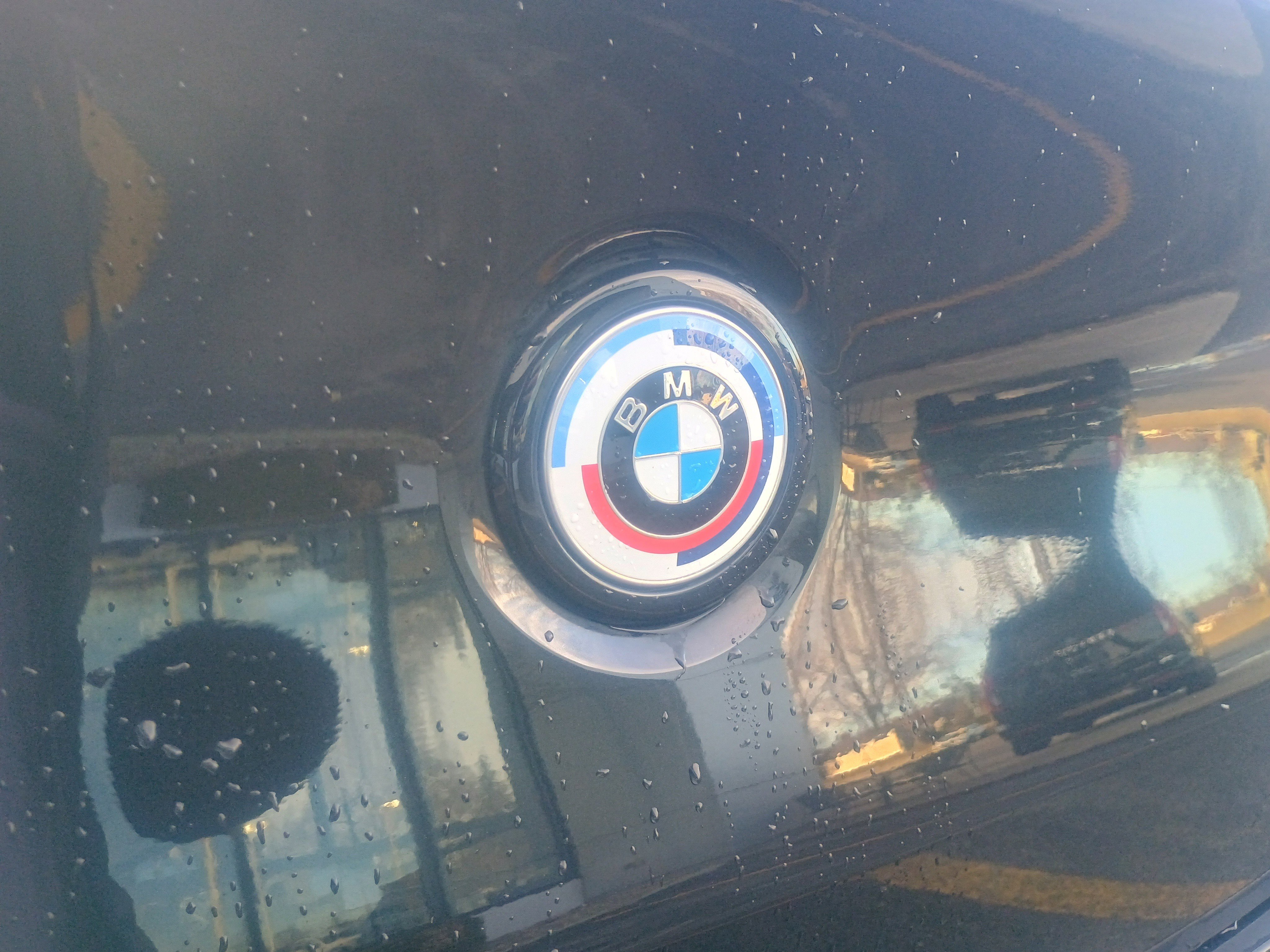 Used 2023 BMW X4 M40i image 7