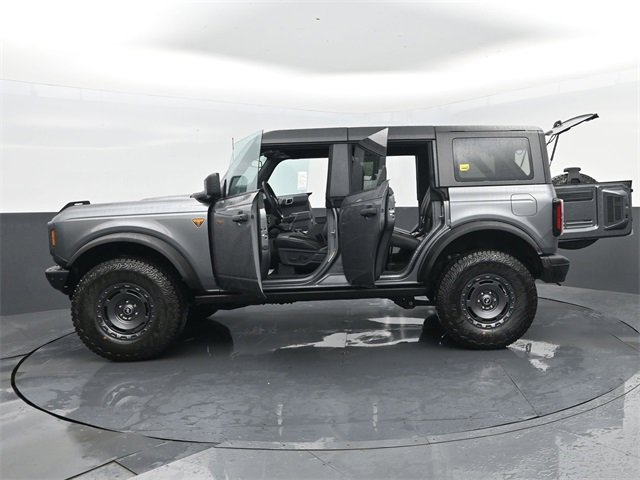 New 2025 Ford Bronco Badlands image 31