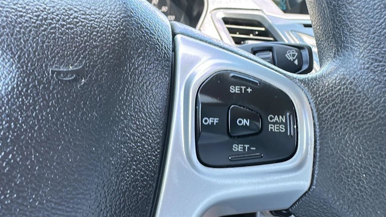 Used 2017 Ford Fiesta SE FWD image 37