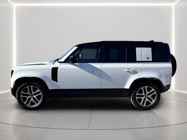 Used 2021 Land Rover Defender 110 X-Dynamic HSE AWD/4WD image 2