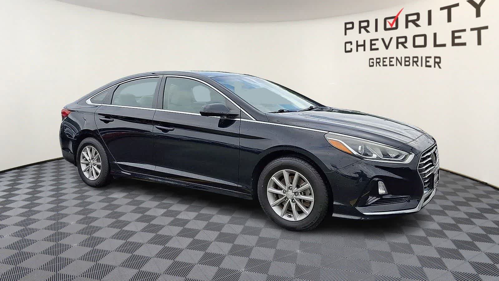 Used 2018 Hyundai Sonata ECO FWD image 2