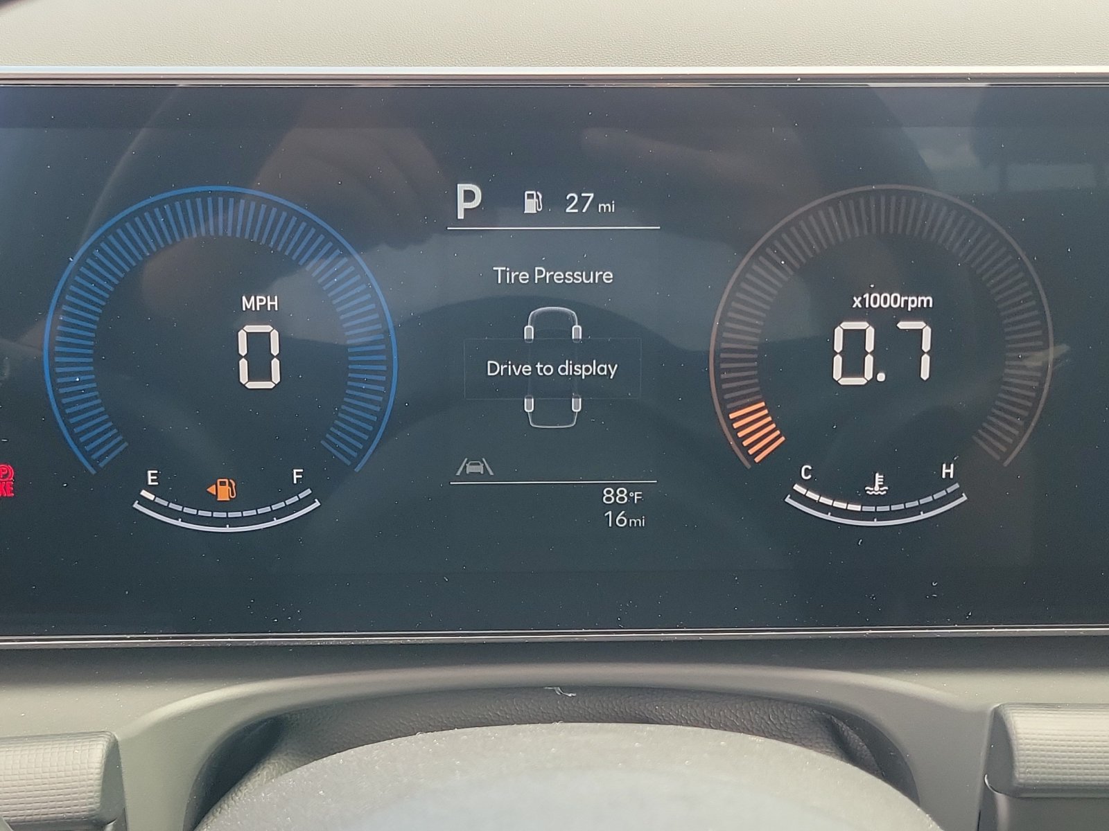 New 2026 Hyundai Santa Cruz SEL FWD image 10