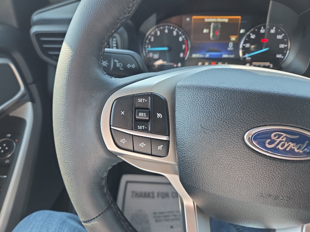 Used 2024 Ford Explorer XLT RWD image 35