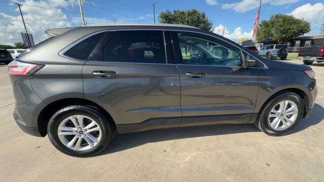 Used 2019 Ford Edge SEL w/ Equipment Group 201A FWD image 9