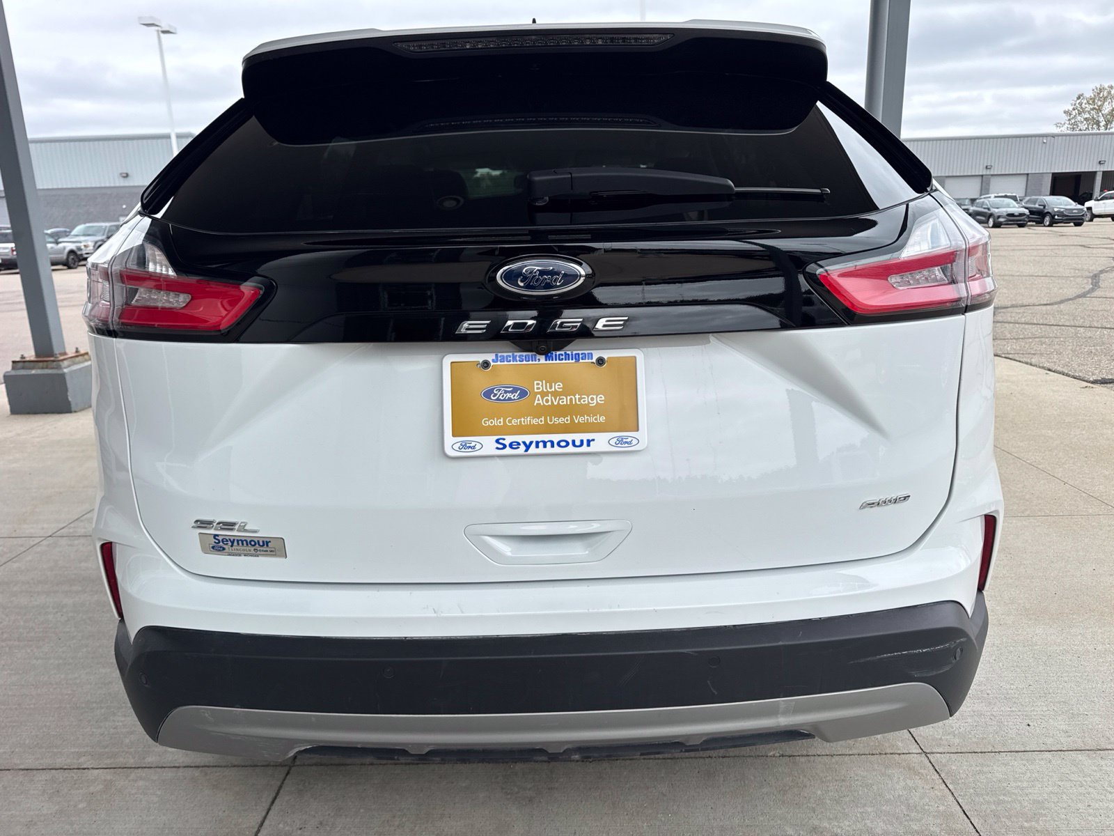 Certified 2024 Ford Edge SEL w/ Convenience Package AWD/4WD image 6