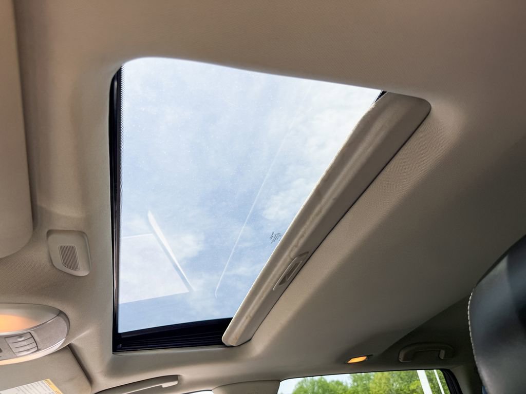 Used 2019 INFINITI QX60 Luxe w/ Essential Package image 11