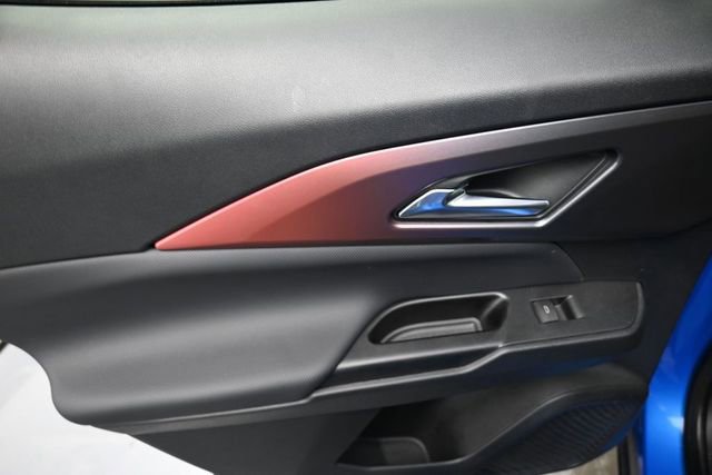 Used 2024 Chevrolet Equinox EV RS FWD image 19