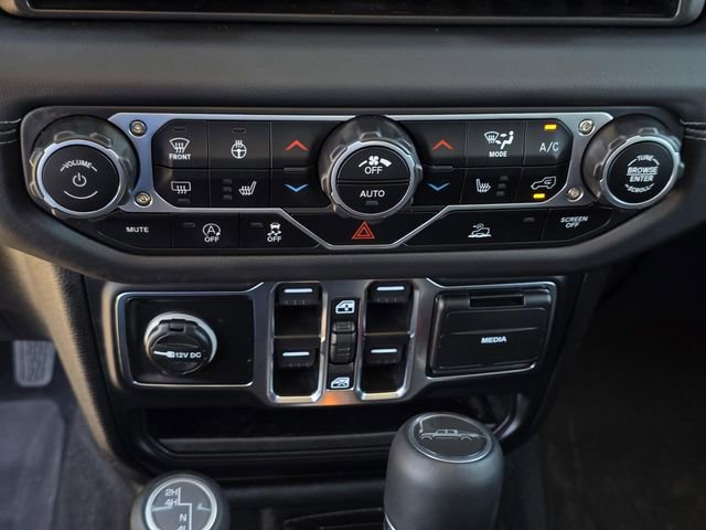 Used 2025 Jeep Gladiator Sport AWD/4WD image 21