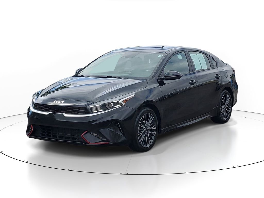 Certified 2023 Kia Forte GT-Line FWD image 2