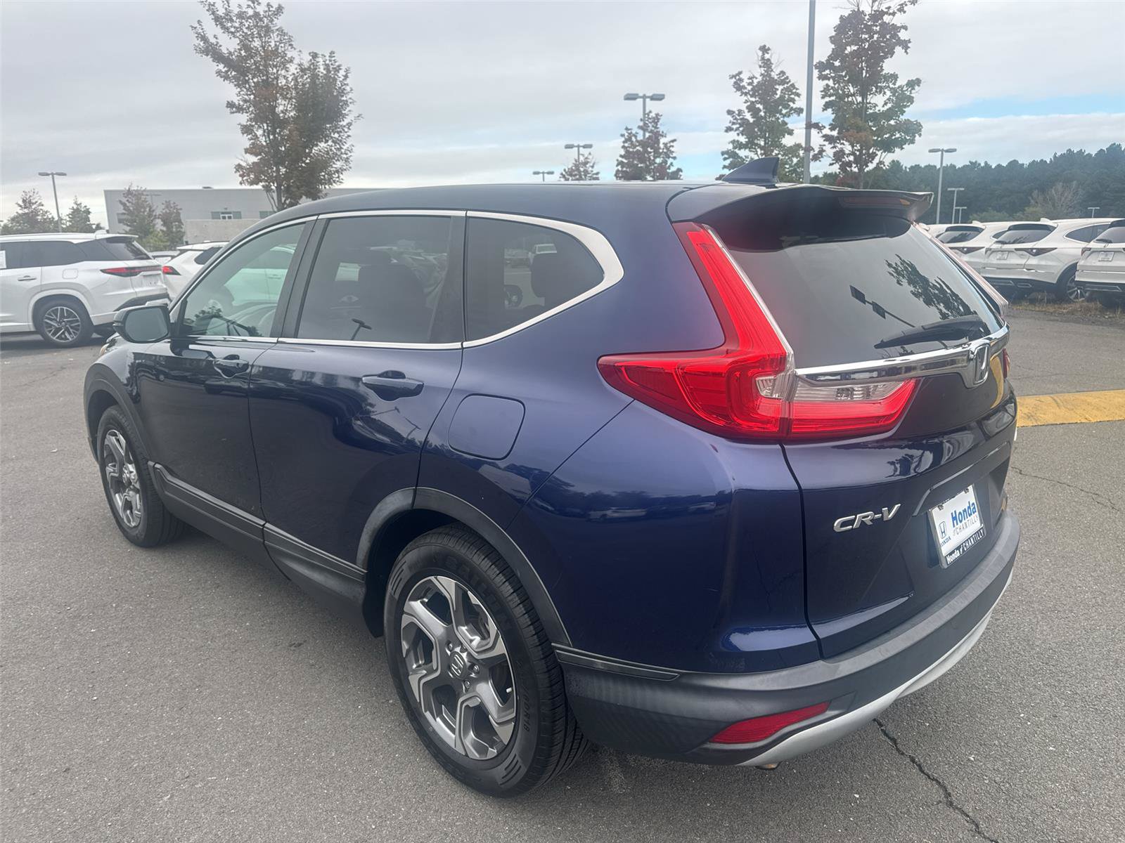 Used 2017 Honda CR-V EX image 5