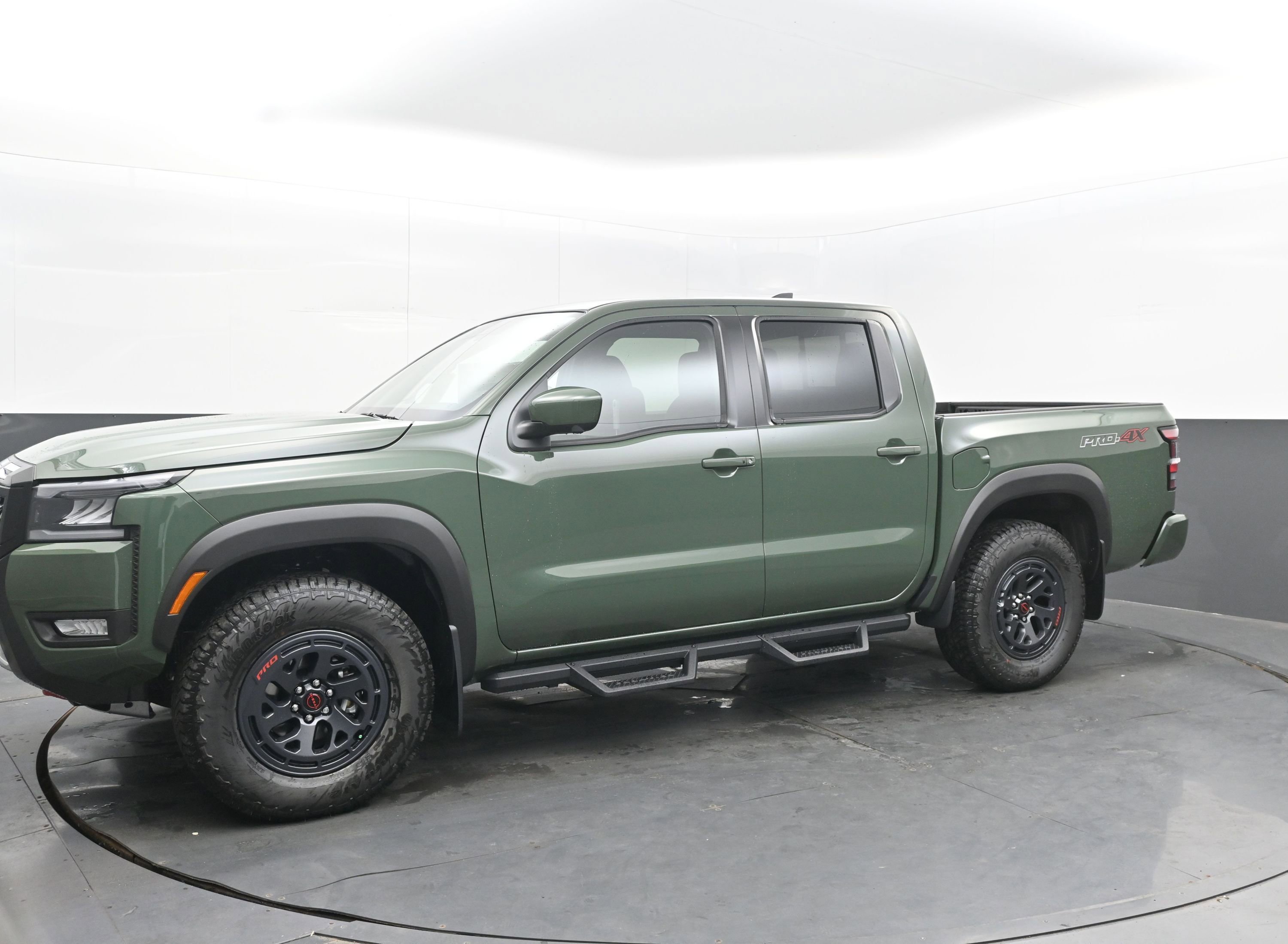New 2026 Nissan Frontier PRO-4X image 4