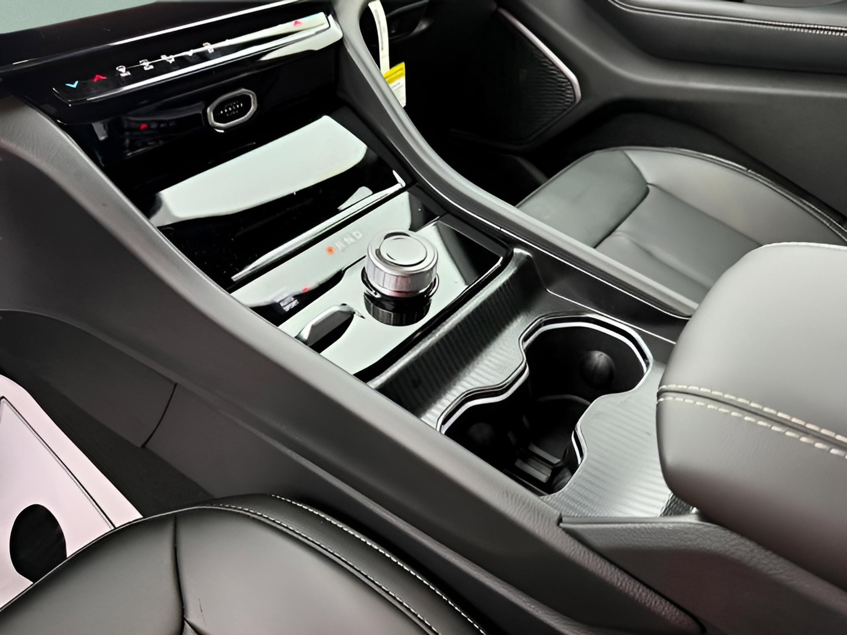 New 2026 Jeep Grand Cherokee Limited image 24