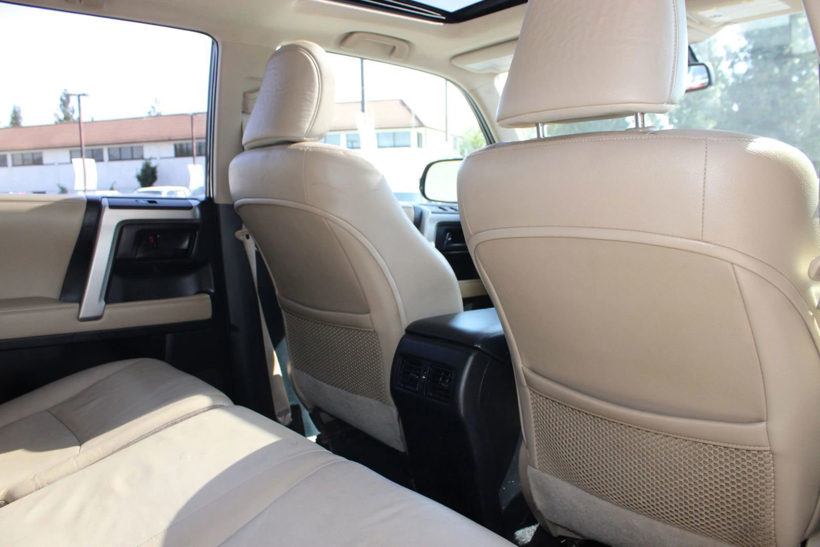 Used 2010 Toyota 4Runner Limited image 10