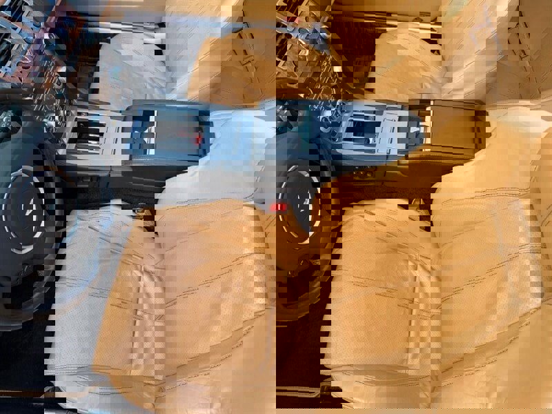 Used 2009 Aston Martin DB9 Volante image 16