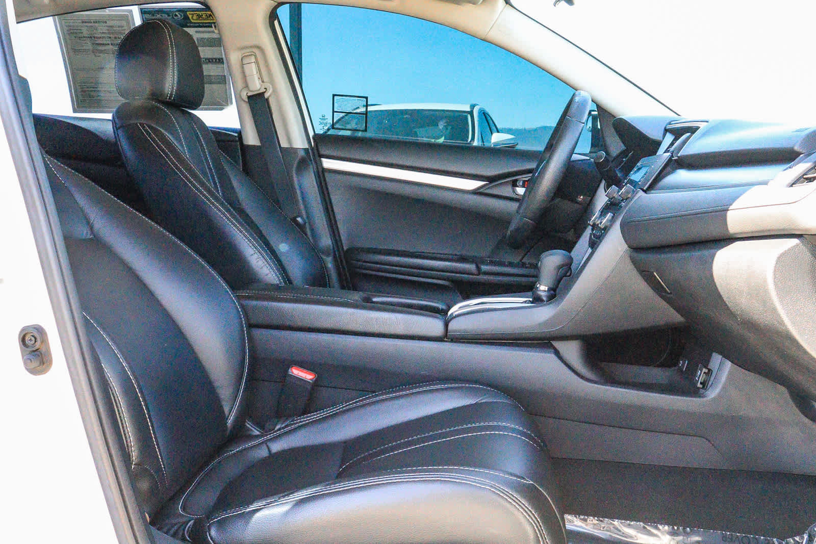 Used 2019 Honda Civic LX image 16