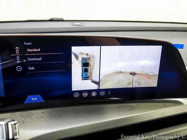 New 2026 Cadillac Vistiq Luxury w/ LPO, Floor Liner Package image 16