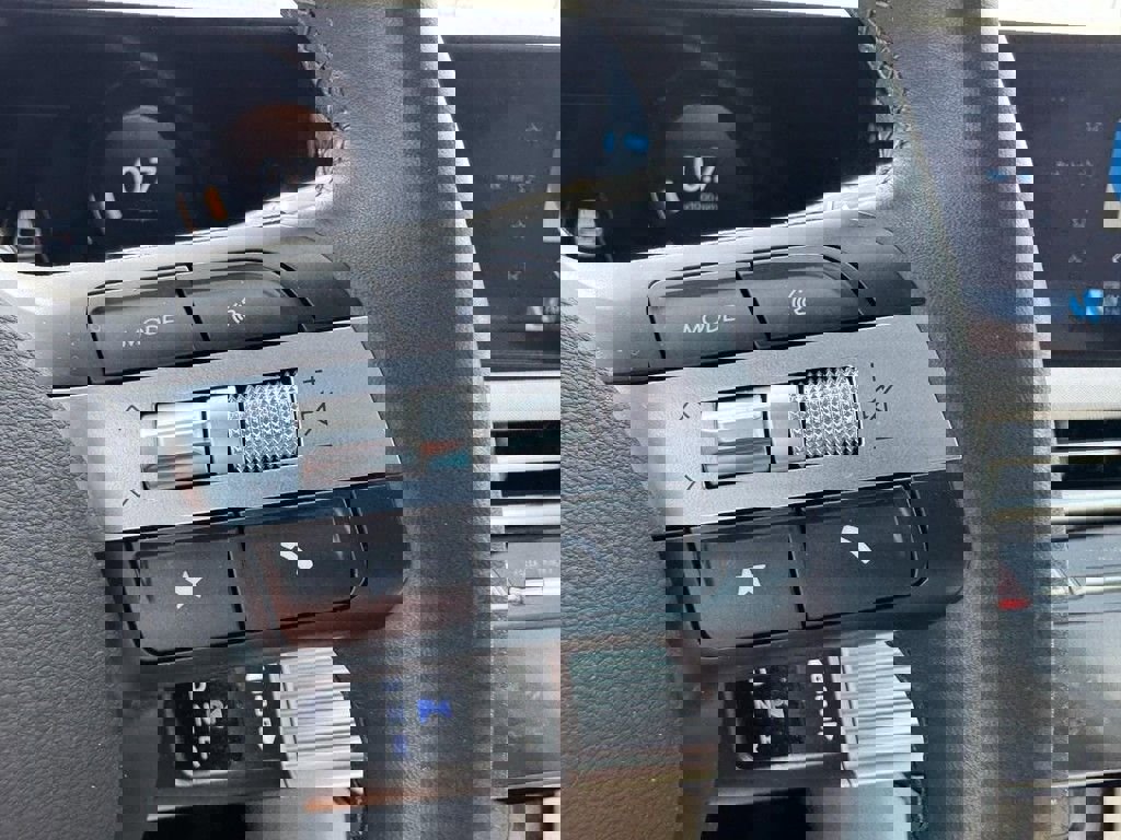 Certified 2025 Hyundai Tucson Limited image 19