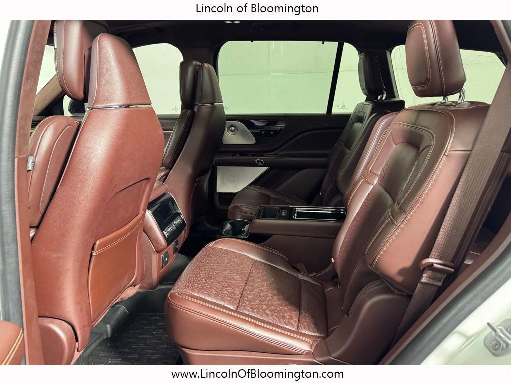 Used 2023 Lincoln Aviator Black Label w/ Dynamic Handling Package image 55