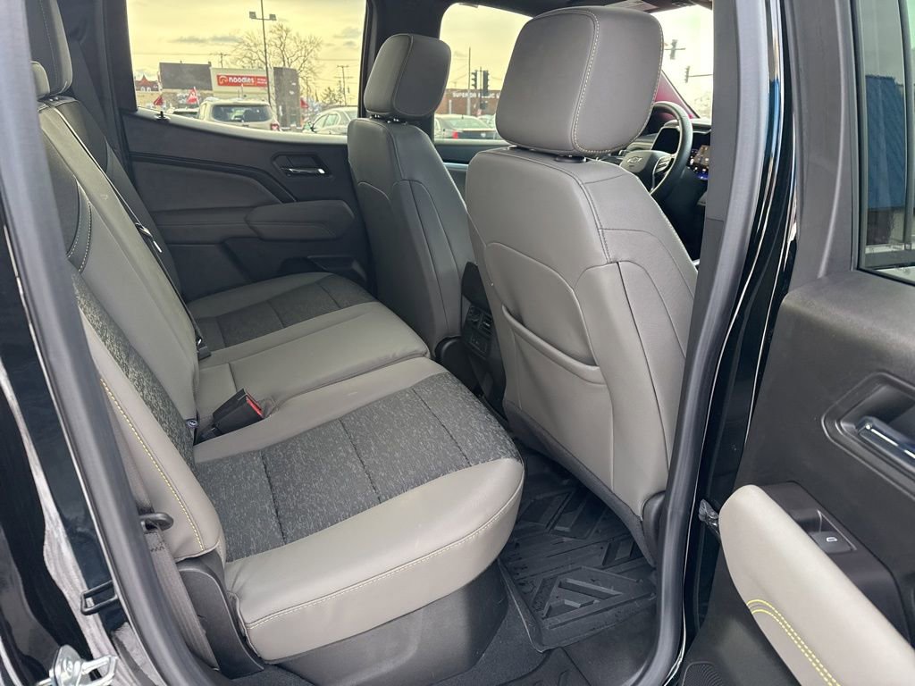 Used 2024 Chevrolet Colorado ZR2 w/ Technology Package image 35