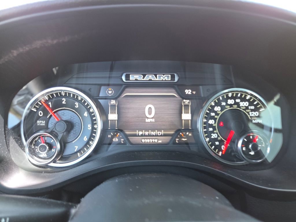Used 2021 RAM 1500 Big Horn RWD image 28