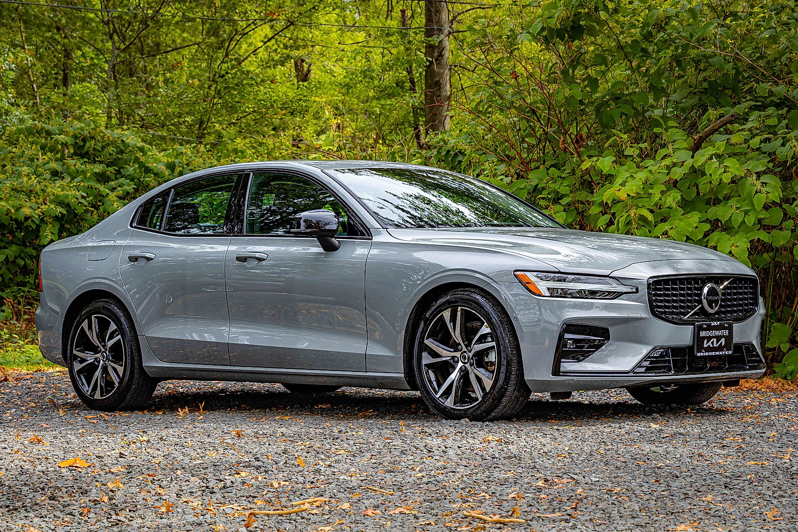 Used 2024 Volvo S60 B5 Plus image 19