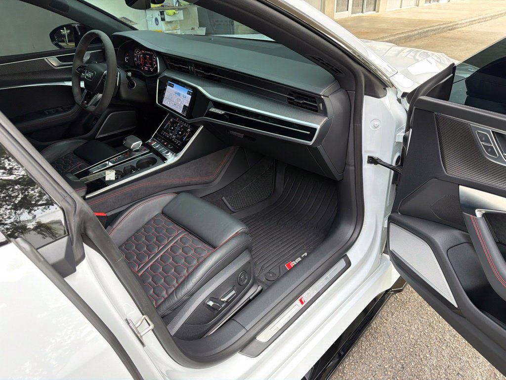 Used 2023 Audi RS 7 Sportback w/ Black Optic Package AWD/4WD image 30